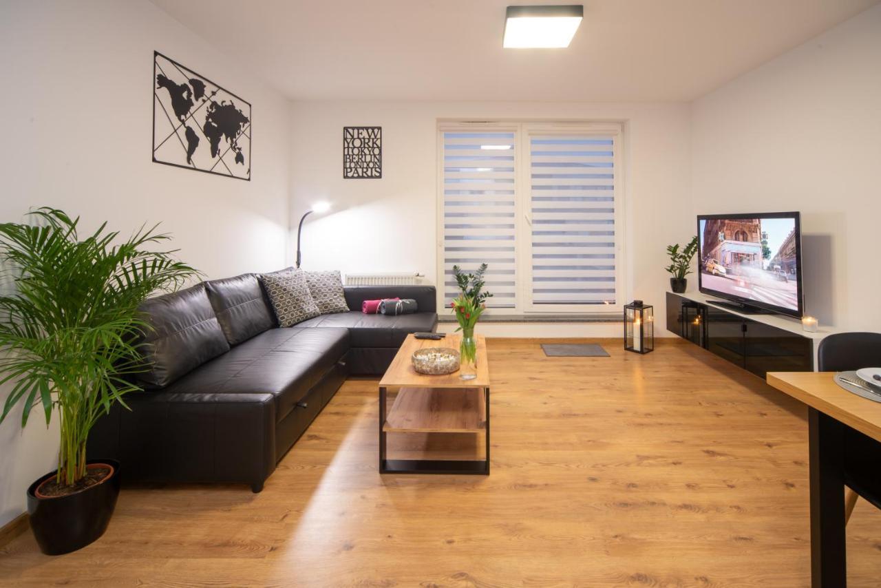 Maya'S Flats & Resorts 49 - Spacious 3 Rooms Apartment In Szafarnia Gdańsk Exterior foto